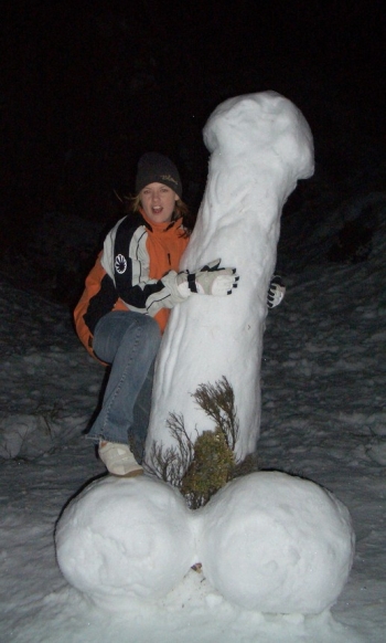 Bizarre Snowman 9