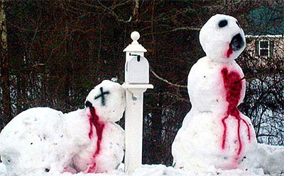 Bizarre Snowman 13