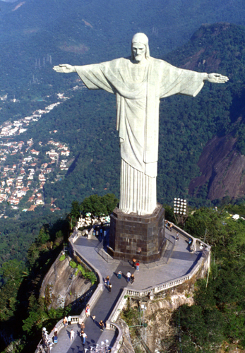  Statue of Christ Redeemer 01