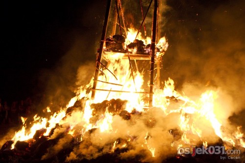 Bizarre and Entertaining Land Art Festival in Croatia