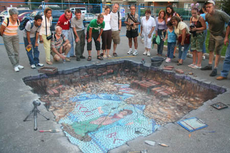 3D Illusion Street Art by Julian Beever