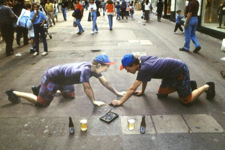 3D Illusion Street Art by Julian Beever