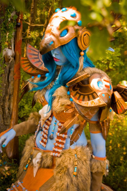 Incredible realistic WoW elf costumes during Cosplay