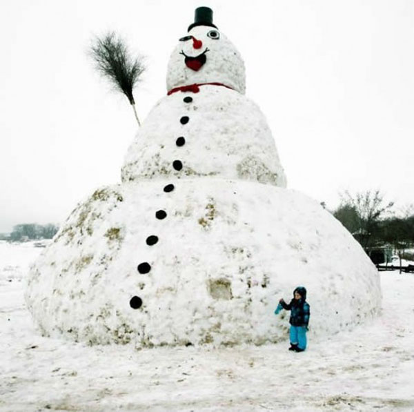 milocinek snowman08 Milocinek Largest Snowman in Poland