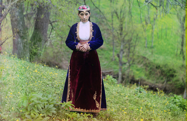 100 Year Old Color Photos