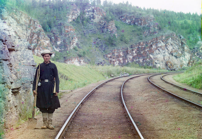 100 Year Old Color Photos