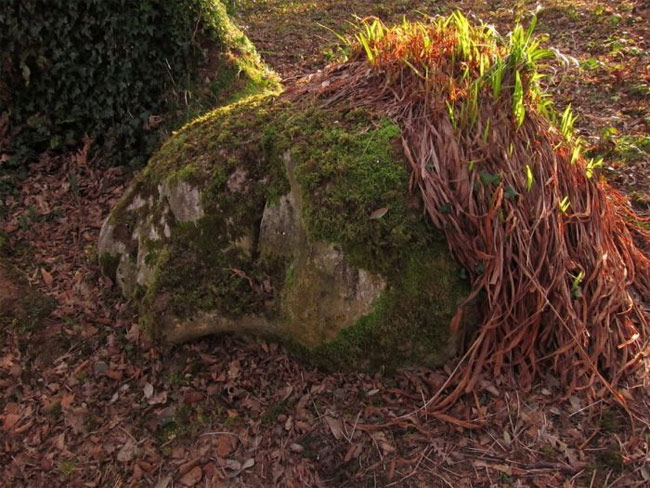 Enormous And Scary Statues In Lost Gardens Of Heligan