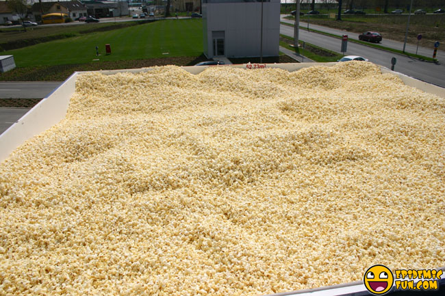 The Biggest Popcorn Box In The World