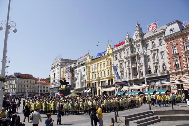 A New Guinness World Record For The Largest Human Smiley Face