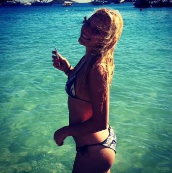 Sexy Donna Vekic Bikini Photos