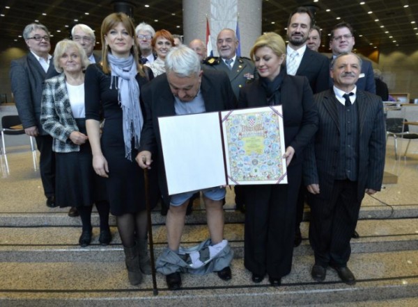 Take a picture with the President of Croatia