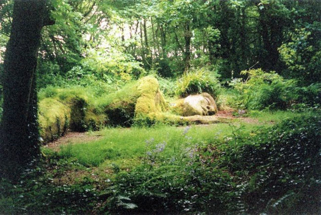 Enormous And Scary Statues In Lost Gardens Of Heligan