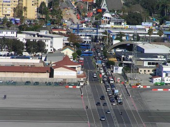 The World’s Scariest Airport Landings