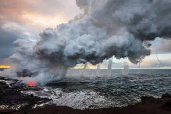 The World's Most Stunning Images From 2013